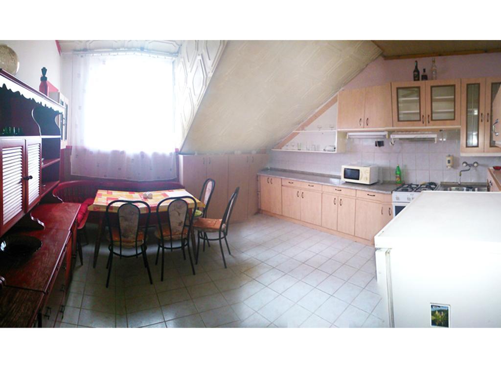 Orchidea Apartman タタ 部屋 写真